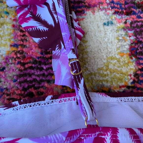 Women's One-Piece Swimsuit - Picture 5 of 5